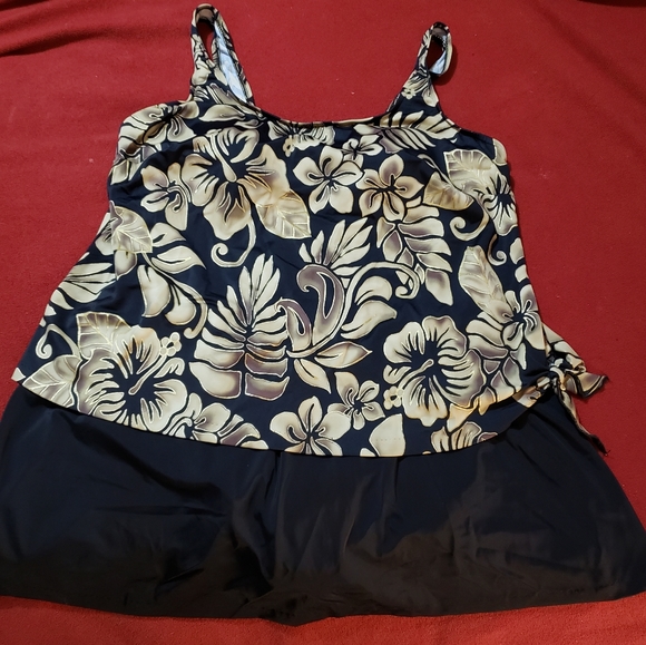 le cove swimsuit plus size